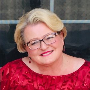 Meet your Posher, Linda